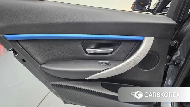 BMW 3 Series (F30) id 4246110 из Кореи 17