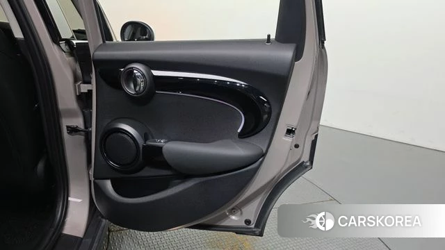 Mini Cooper id 4533807 из Кореи 17