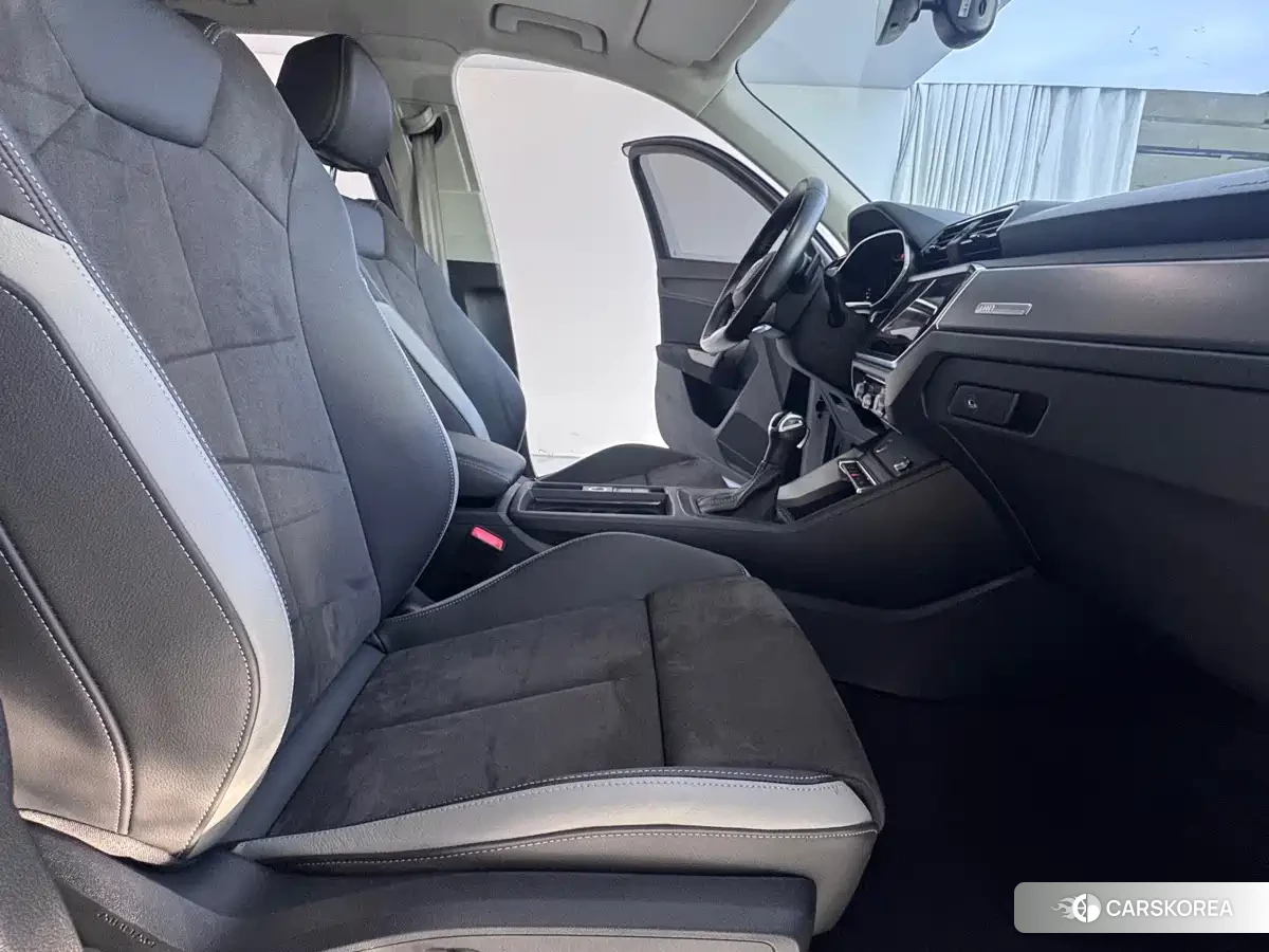Audi Q3 id 4686173 из Китая 17