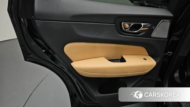 Volvo XC60 second Generation id 4609150 из Кореи 17