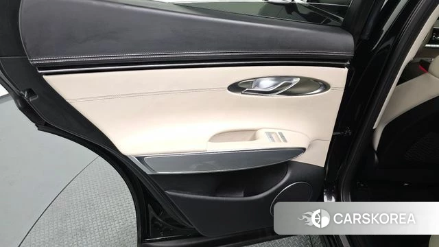 Genesis GV70 id 4201608 из Кореи 17