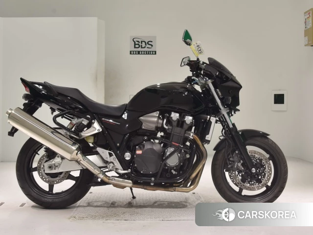 Проданный Honda CB1300SF 2010 из Японии
