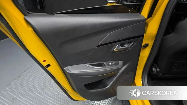 Peugeot e-208 second Generation id 4196126 из Кореи 17