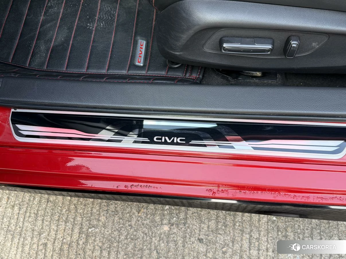 Honda Civic id 4407652 из Китая 17
