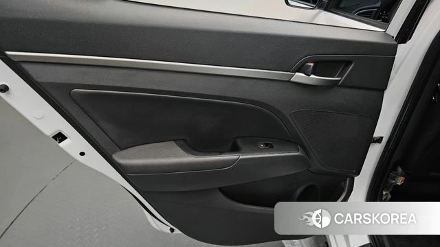 Hyundai Avante AD id 4918910 из Кореи 17