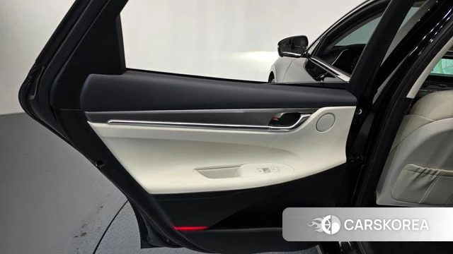 Hyundai The New Grandeur IG Hybrid id 4409929 из Кореи 17
