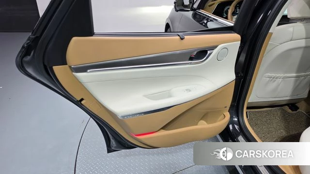 Hyundai The New Grandeur IG Hybrid id 4746243 из Кореи 17
