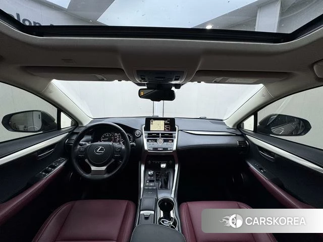Lexus NX id 4274165 из Китая 17
