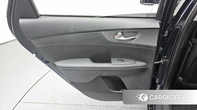 Kia Come New K3 id 4769899 из Кореи 17