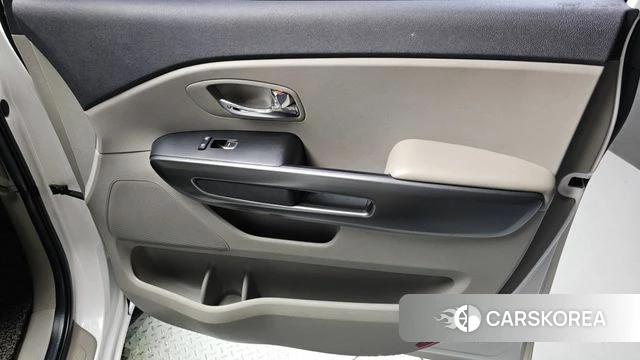 Kia The New Carnival id 4755428 из Кореи 17