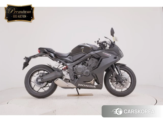 Проданный Honda CBR650R id 4056836 из Японии