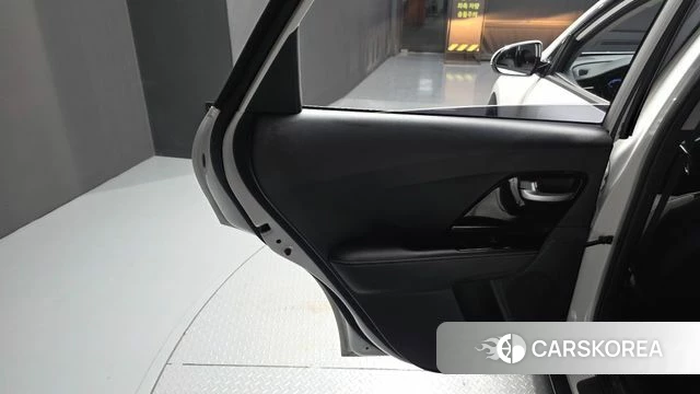 Kia The New Niro id 4943639 из Кореи 17