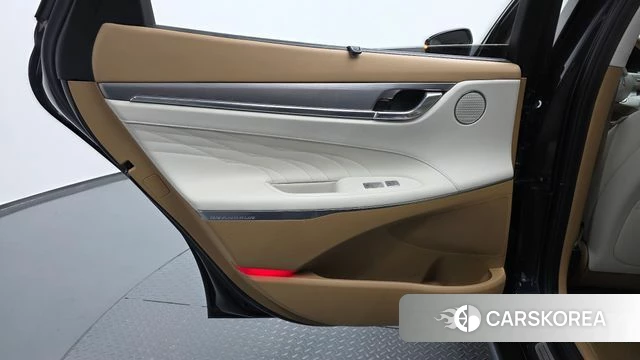 Hyundai The New Grandeur IG id 4698071 из Кореи 17