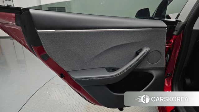 Tesla Model 3 id 4493682 из Кореи 17