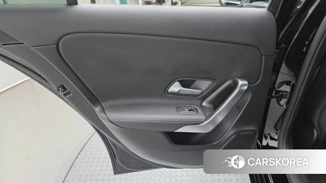 Mercedes-Benz A-Class W177 id 4490294 из Кореи 17