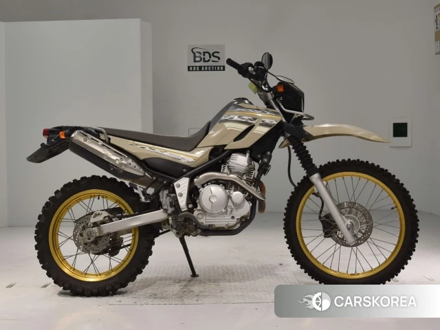 Проданный Yamaha SEROW 250 2013 из Японии