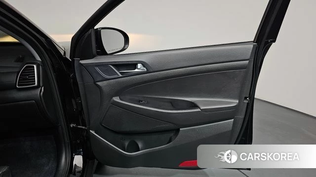 Hyundai All New Tucson id 4574040 из Кореи 17