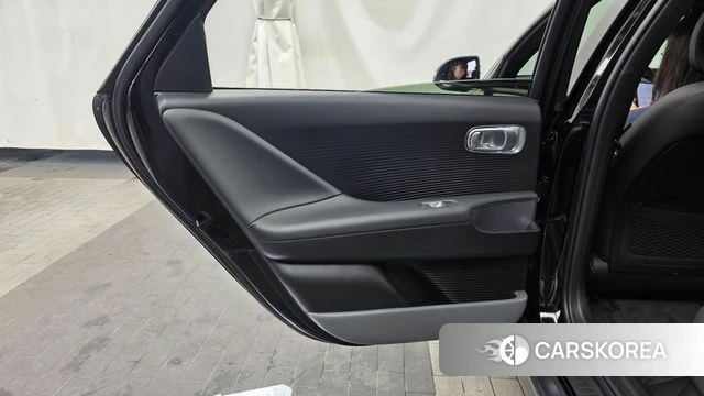 Hyundai Ionic 6 id 4608260 из Кореи 17