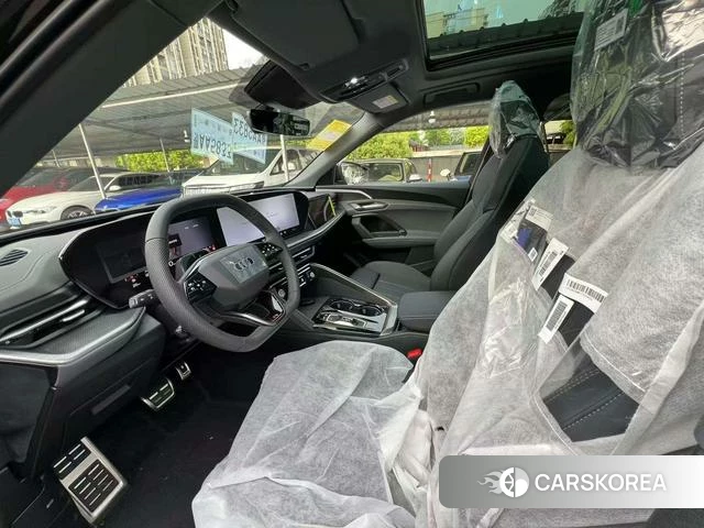 Audi Q5L id 4236167 из Китая 17