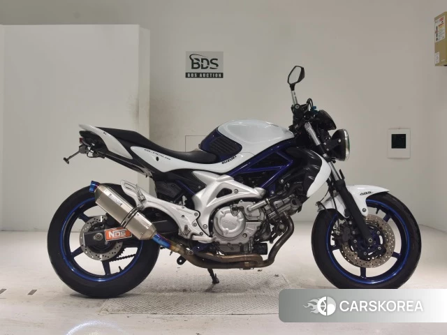 Проданный Suzuki GLADIUS 400 2011 из Японии