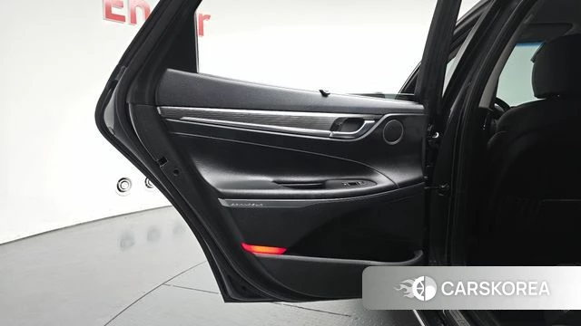 Hyundai Grandeur IG Hybrid id 4551783 из Кореи 17