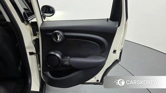 Mini Cooper id 4250953 из Кореи 17