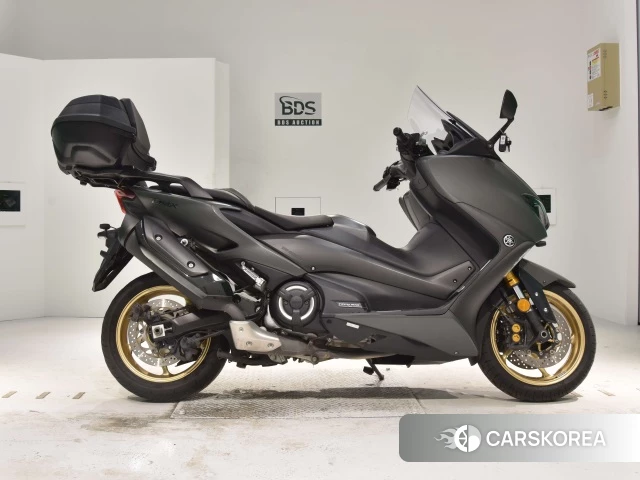 Проданный Yamaha T-MAX 560 TECH MAX id 4163607 из Японии