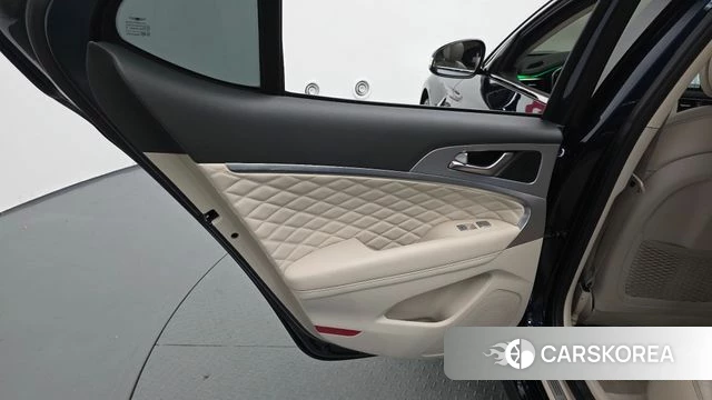 Genesis G70 id 4765246 из Кореи 17