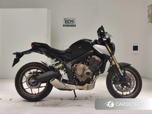 Проданный Honda CB650R 2019 из Японии