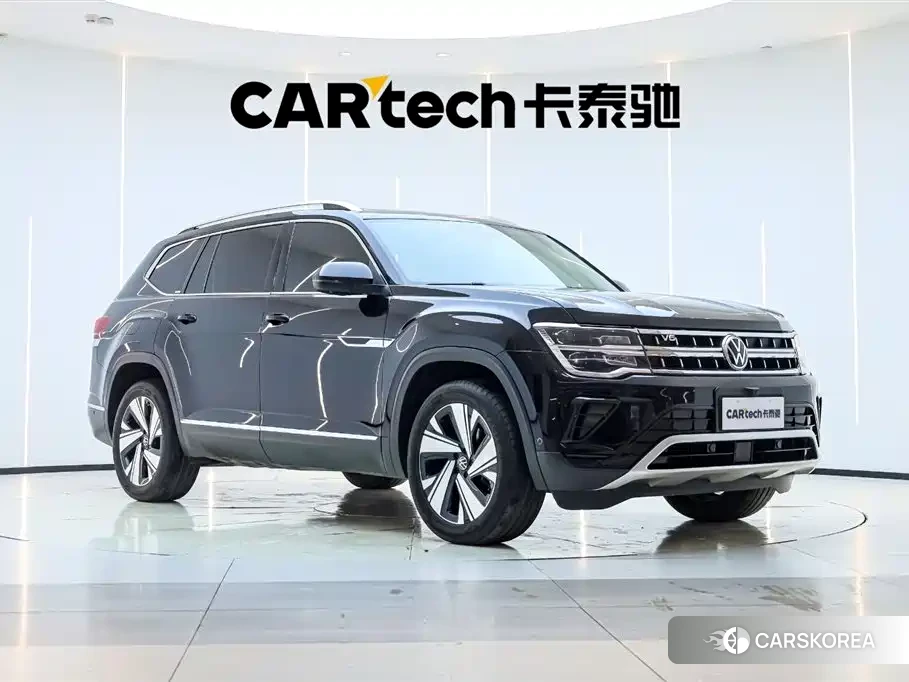 Volkswagen Touareg id 4599557 из Китая 17