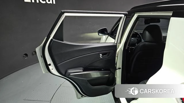 Ssangyong Berry New Tivoli id 4188174 из Кореи 17