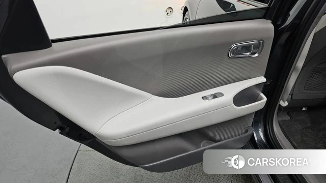 Hyundai Ionic 6 id 4223450 из Кореи 17