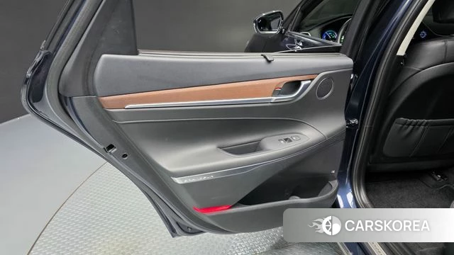 Hyundai Grandeur IG Hybrid id 4203782 из Кореи 17