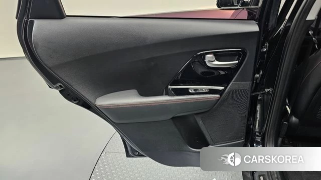 Kia The New Niro id 4529878 из Кореи 17
