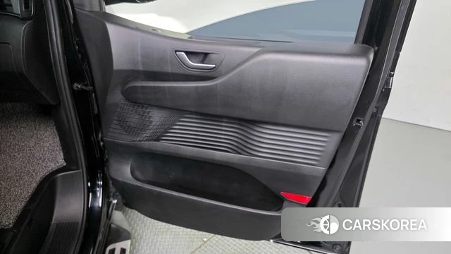 Hyundai Staria id 4382448 из Кореи 17