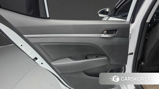 Hyundai The New Avante AD id 4345297 из Кореи 17