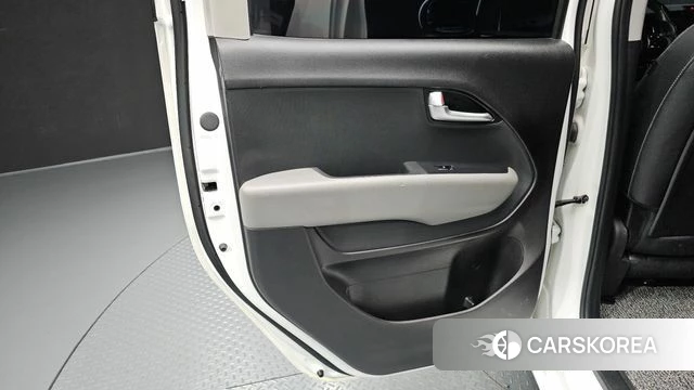 Kia The New Kia Ray EV id 4880172 из Кореи 17