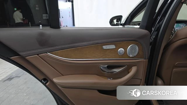 Mercedes-Benz E-Class W213 id 4765095 из Кореи 17