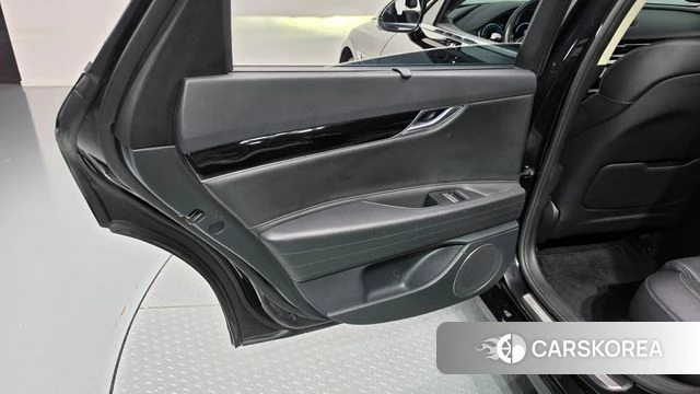 Genesis G80 (RG3) id 4758622 из Кореи 17