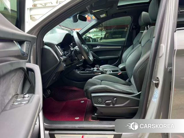 Audi Q5L Sportback id 4261919 из Китая 17