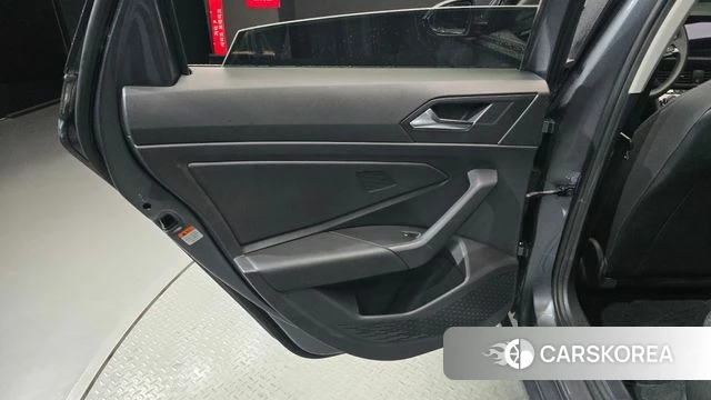 Volkswagen 7th Generation of Jetta id 4350651 из Кореи 17
