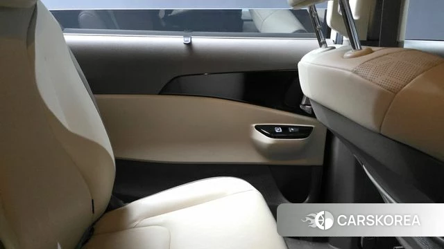 Kia Carnival 4th generation id 4186237 из Кореи 17