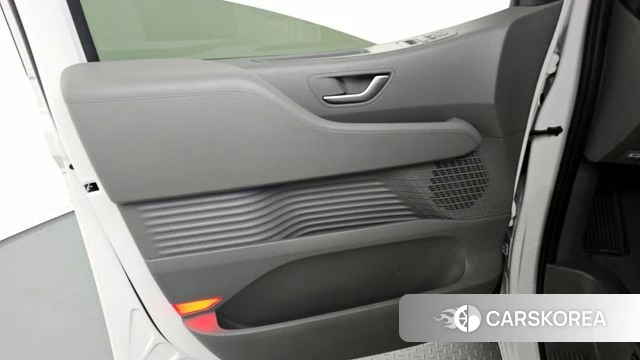 Hyundai Staria id 4201117 из Кореи 17