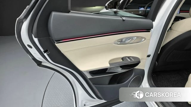Genesis GV70 id 4499767 из Кореи 17