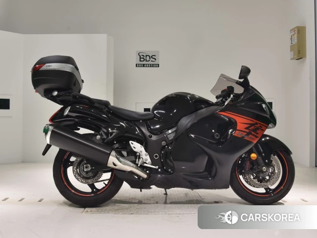 Проданный Suzuki GSX1300R HAYABUSA 2018 из Японии