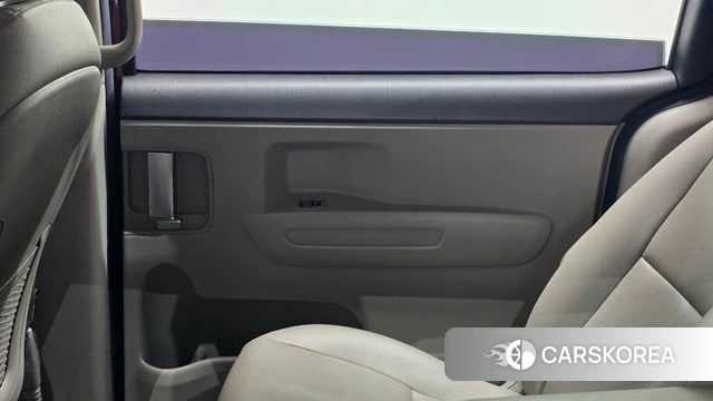 Kia All New Carnival id 4543753 из Кореи 17