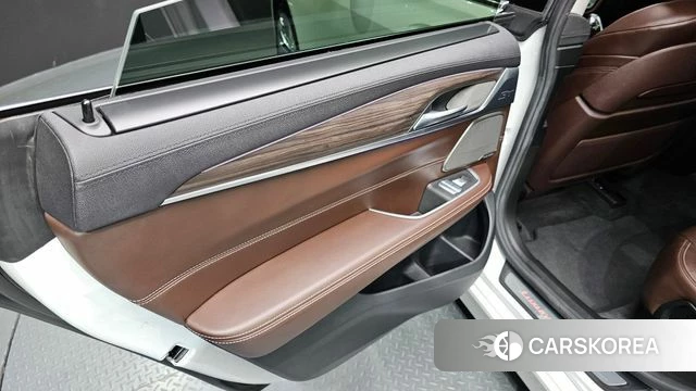 BMW 6 Series GT (G32) id 4384213 из Кореи 17