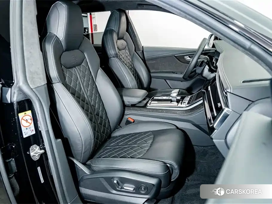 Audi Q8 id 4622761 из Китая 17