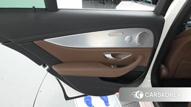 Mercedes-Benz E-Class W213 id 4196155 из Кореи 17