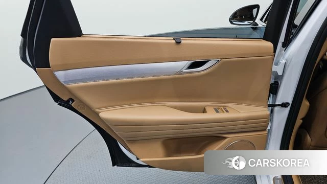 Genesis G80 (RG3) id 4549098 из Кореи 17